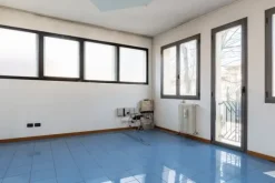 #15426 Unità immobiliari ad uso residenziale ed ufficio