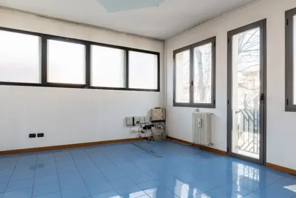 #15426 Unità immobiliari ad uso residenziale ed ufficio