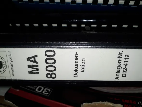 UNIVERSAL MC-825
