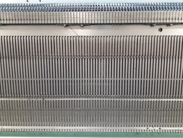 UNIVERSAL MC-825