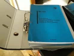 UNIVERSAL MC-825