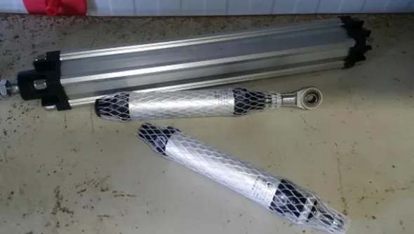 42#1832 Valvole sensori e pistoni