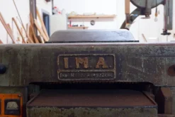 vari macchinari per lavorazione legno