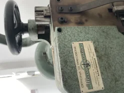Vendiamo cucitrice da tipografia