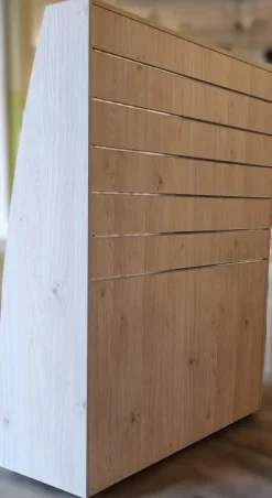 VENDO SCAFFALE LEGNO CON RUOTE