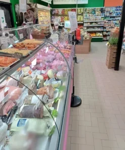VERO AFFARE:attività commerciale tutto funzionante
