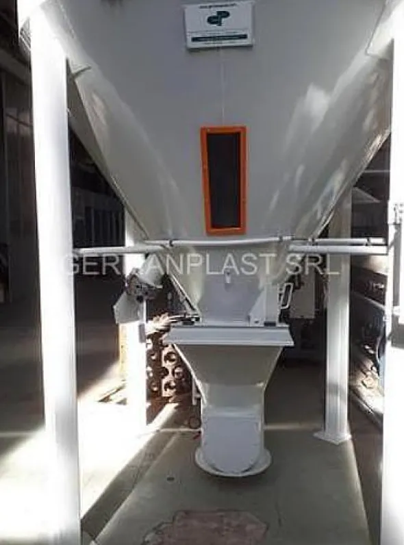 VERTICAL MIXER 10 m3 capacity