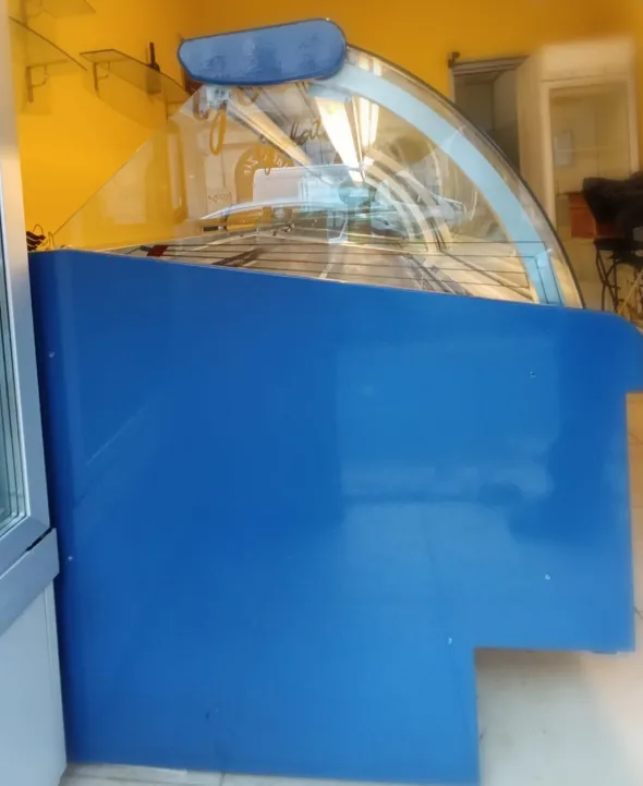 Vetrina banco gelato