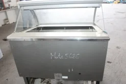 8#7149 Vetrine refrigerate Isa Millennium