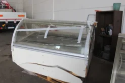 8#7149 Vetrine refrigerate Isa Millennium