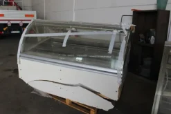 8#7149 Vetrine refrigerate Isa Millennium