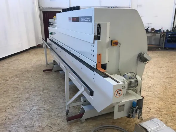 VI904 - 1226Bordatrice marca SCM modello S215