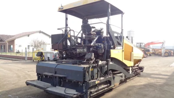 8#7807 Vibrofinitrice cingolata Bomag