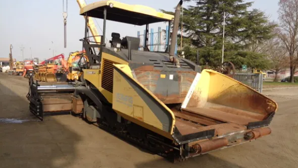 8#7807 Vibrofinitrice cingolata Bomag
