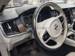 1#9984 Volvo V90