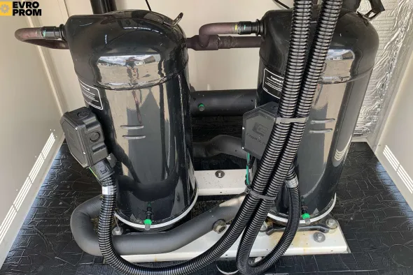 Water cooled chiller Panasonic | 77 kW | 2024 | Nuovo