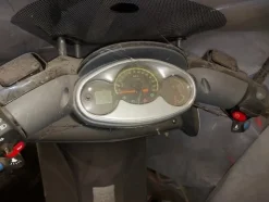 3#6803 Yamaha 125cc aspira deiezioni